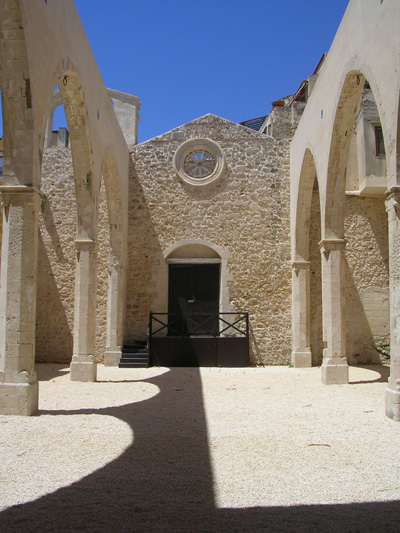 Chiesa di S.Giovannello navata centrale