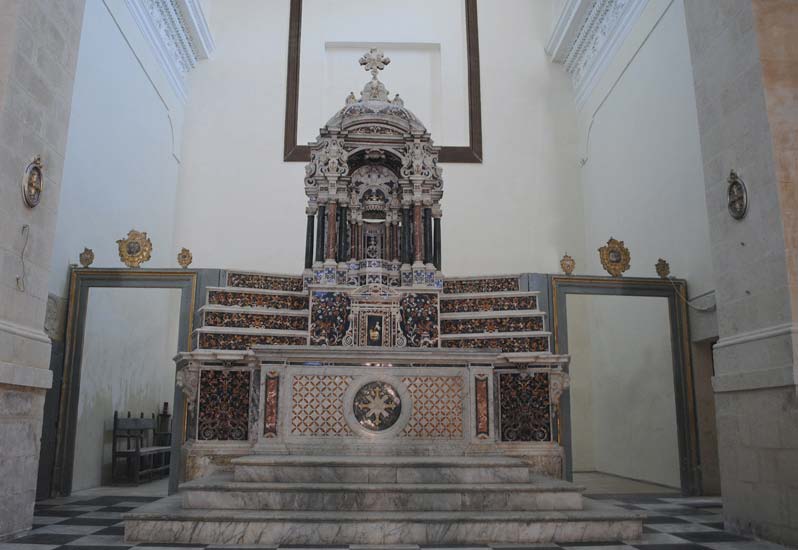 Palazzolo Acreide - Chiesa della Annunziata - Altare maggiore